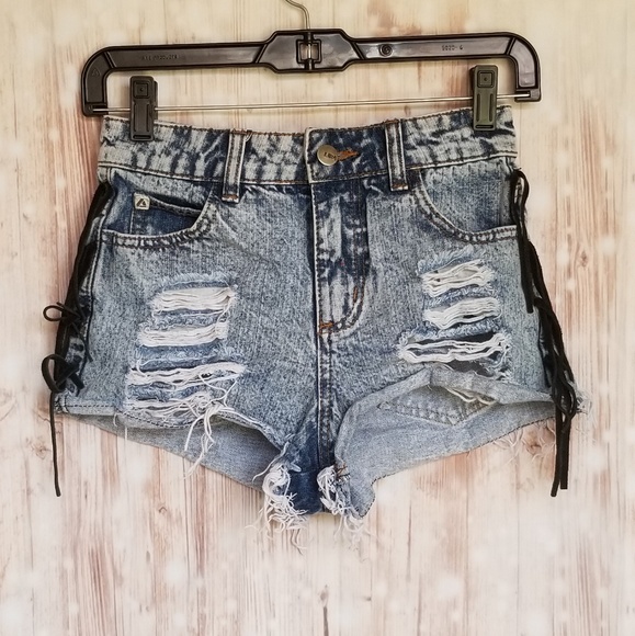 Lira Pants - CCO Lira highrise acid washed shorts size 0